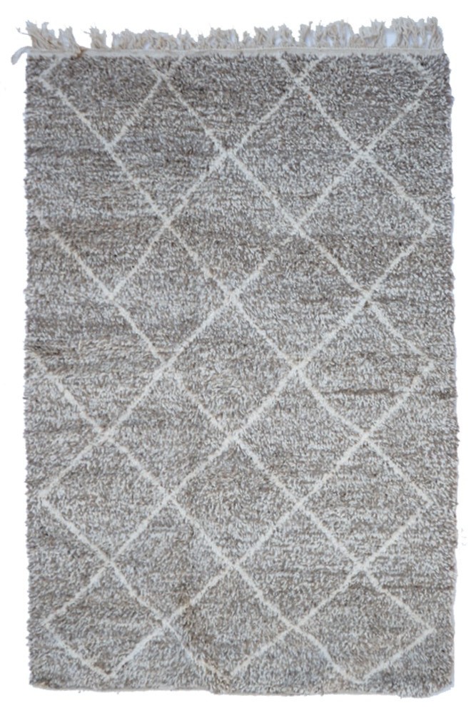 Large grey Beni Ouarain rug with diamond patterns