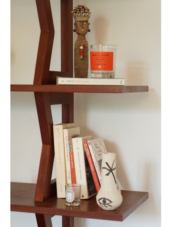 Mini vase blanc et motif en noir, en c&eacute;ramique fabriqu&eacute; de fa&ccedil;on artisanale en Espagne