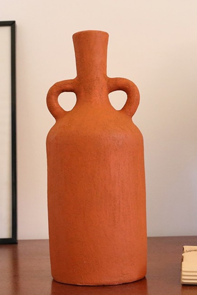 Vaso in ceramica terracotta realizzato artigianalmente in Marocco.