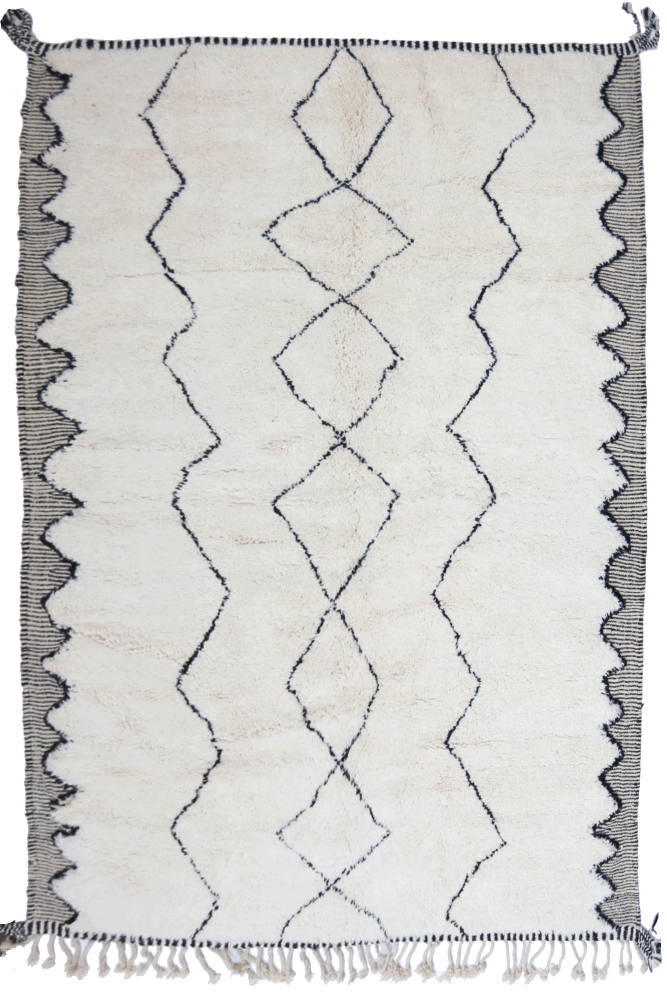 Very large white Beni Ouarain Berber carpet with black diamonds and zigzags.
