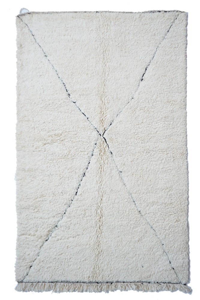 Grote Berber-tapijt van witte Beni Ouarain met ruitpatroon.