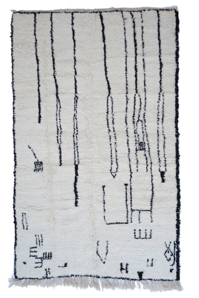Large Berber carpet from Beni Ouarain with abstract black and white patterns